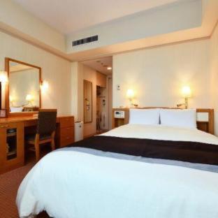 Crest Hotel Kashiwa Zimmer foto